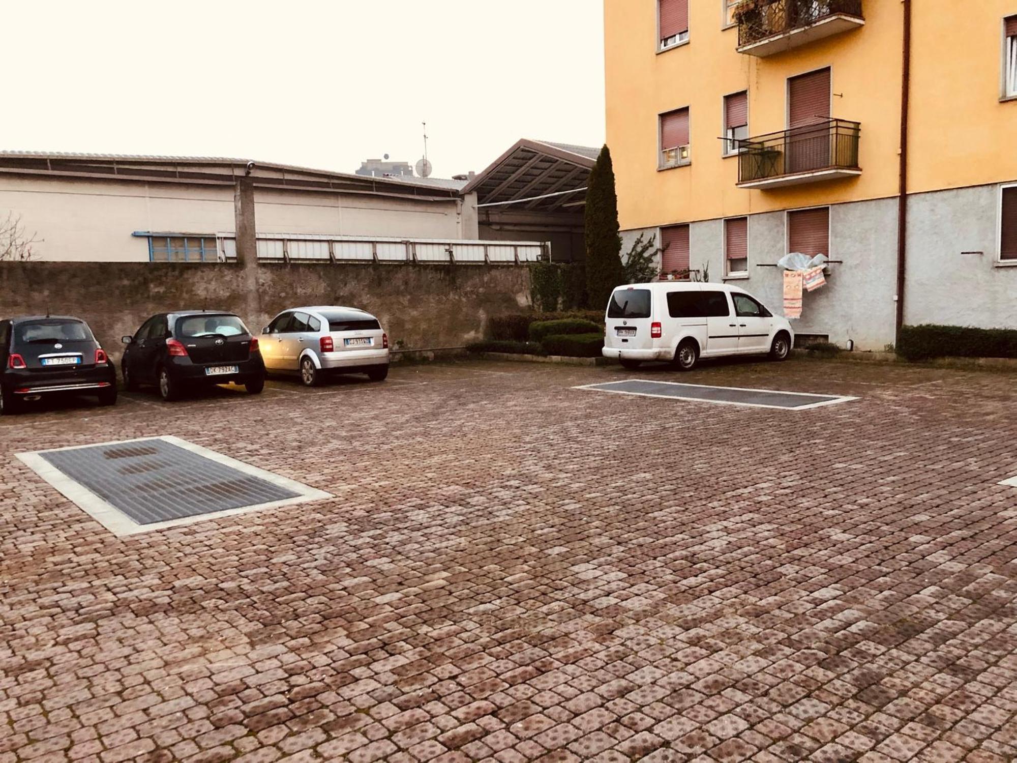 Apartmán Bergamo Easy Airport Private Parking Exteriér fotografie